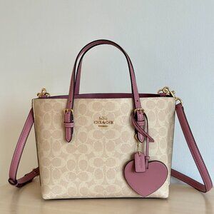 Coach Mollie Tote Bag 25 In Signature Canvas With Heart Charm CDF03 NWT